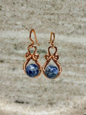Healing Stone Planet-Spin Minimalist Drop Earrings - Blue Dot Jasper